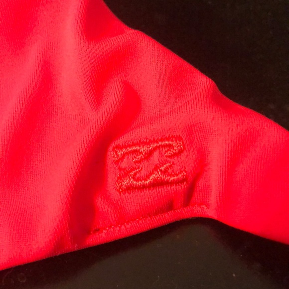 Halter bikini low cut top - Picture 2 of 2